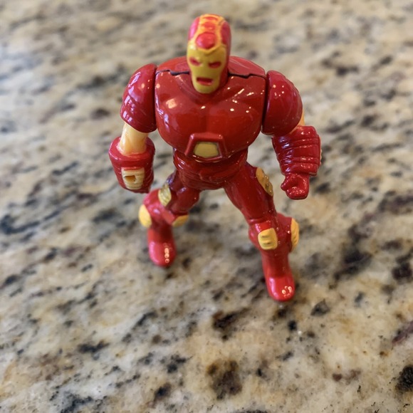 Marvel Die Cast 3" Iron Man Action Figure - Picture 4 of 4